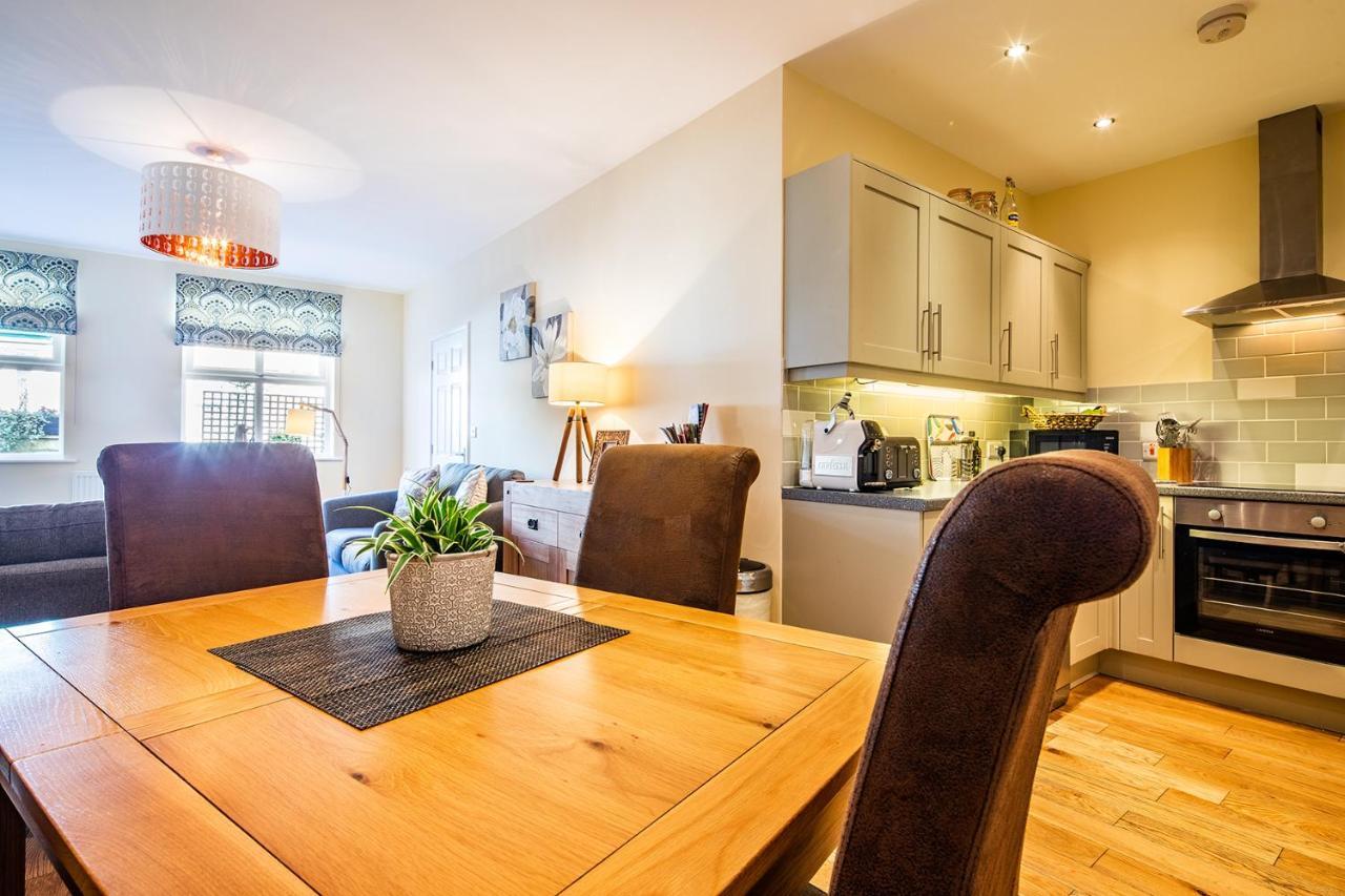 Buxton Centre Cosy Cottage With Free Secure Parking Dış mekan fotoğraf